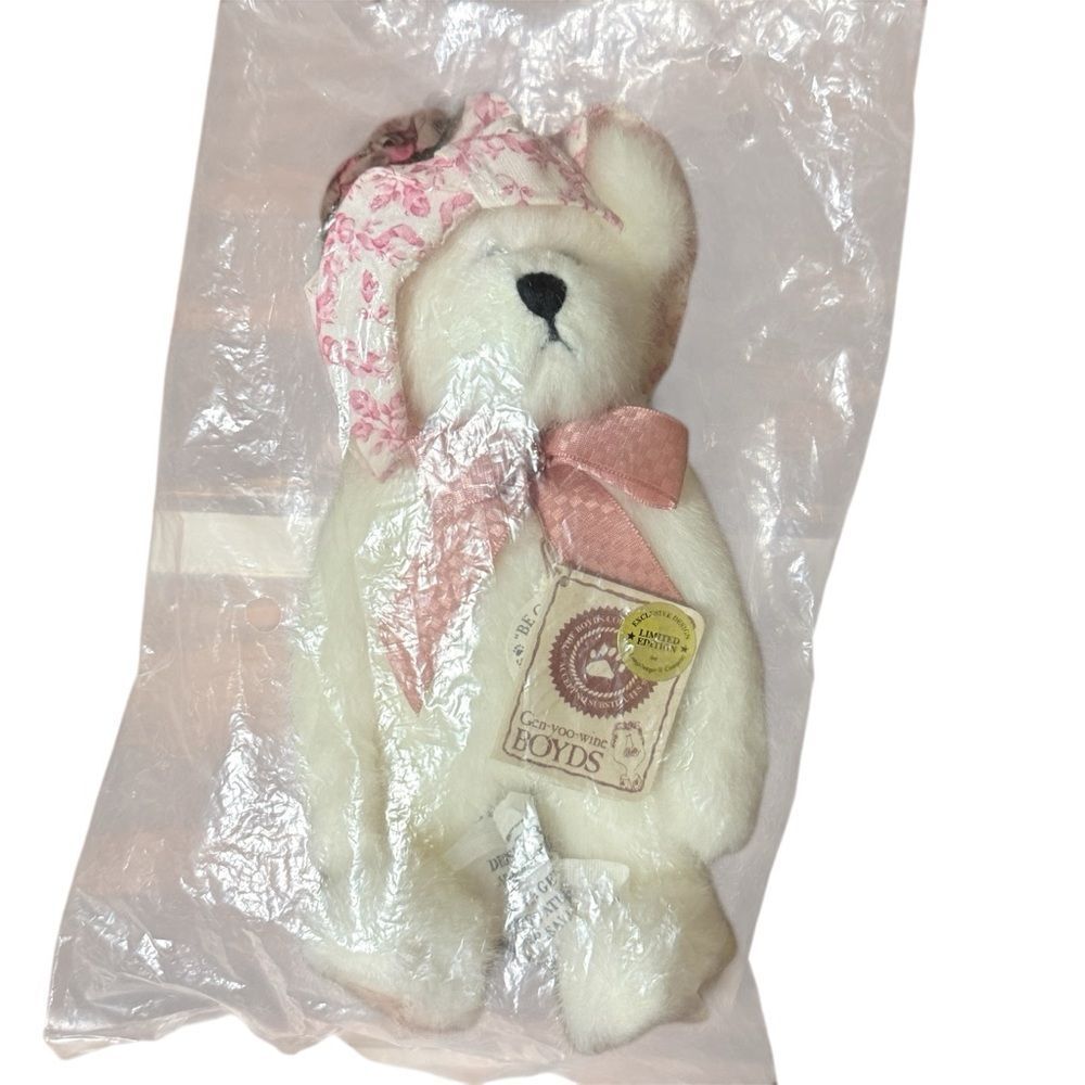 Vintage NIB Limited Edition Boyds Bears Hope L. Bearywell Breast Cancer Pink Hat
